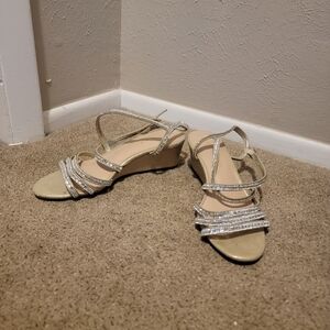 Kelly & Katie Silver Strappy Sandals